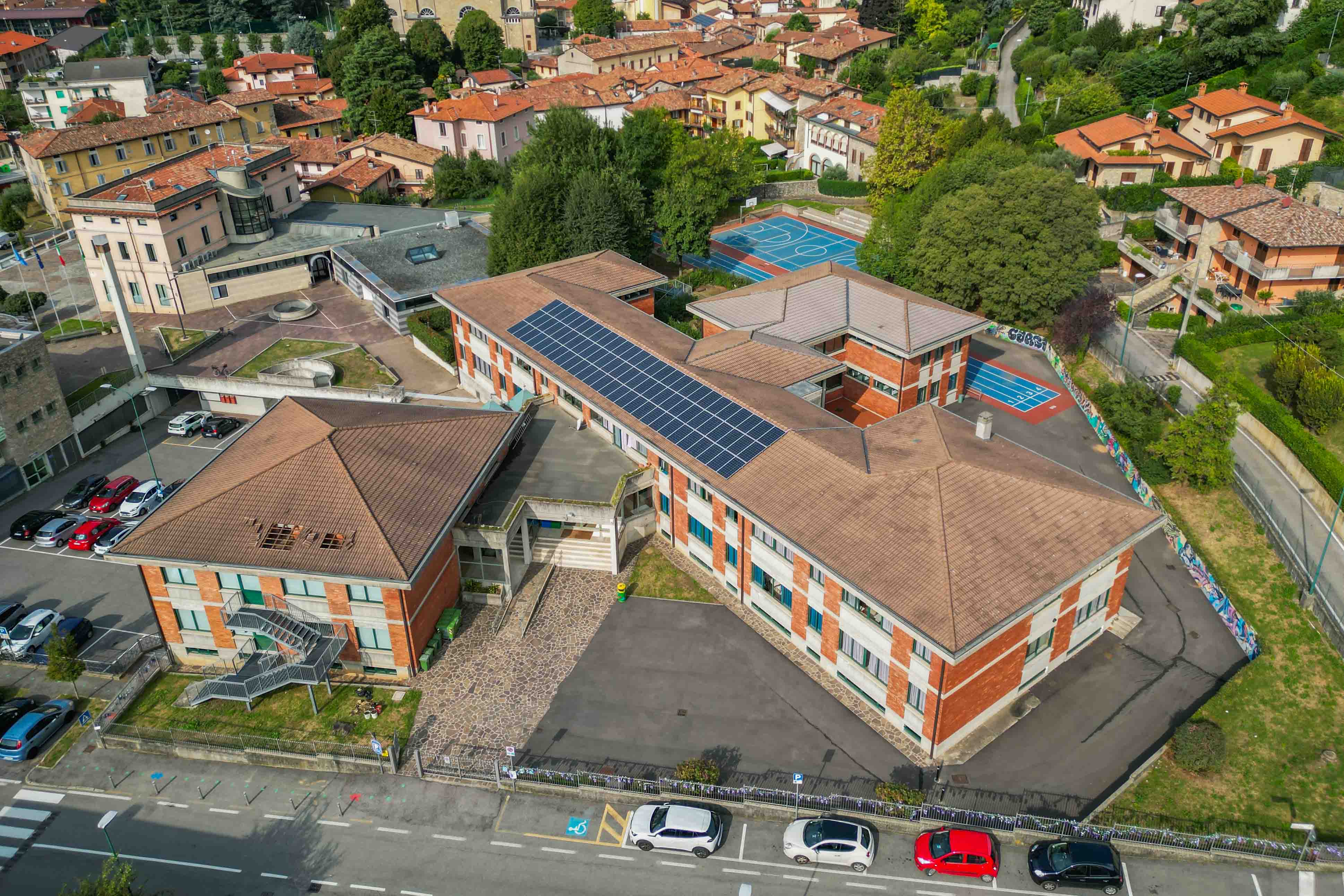 Palestra c/o Scuola Primaria Statale "Giovanni Pascoli"